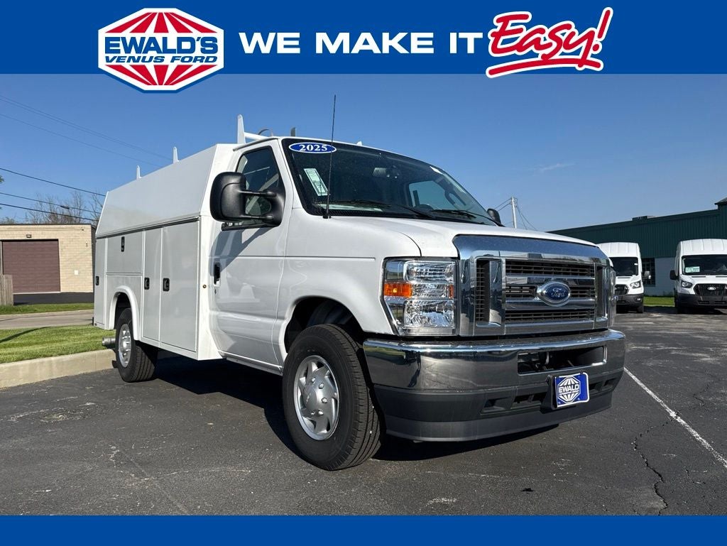 2025 Ford E-350SD